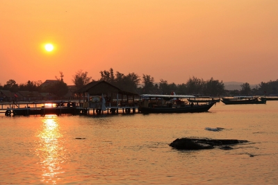 新加坡太陽(yáng)能公司將在柬埔寨建成10兆瓦太陽(yáng)能發(fā)電廠