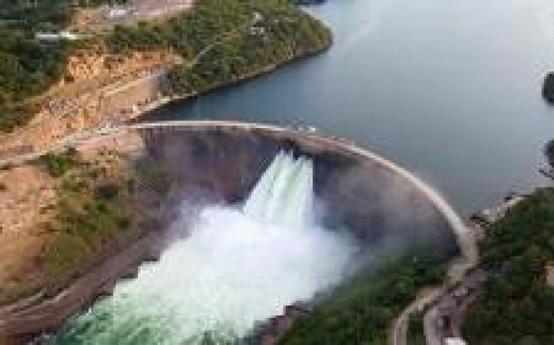 津巴布韋預計將在本月底將卡里巴電站的所有8臺發(fā)電機送入國家電網(wǎng)