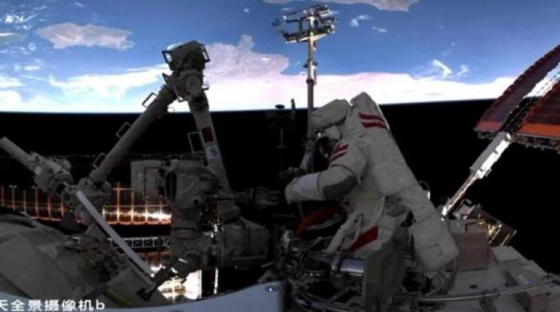 神舟二十號航天員乘組完成第二次出艙活動