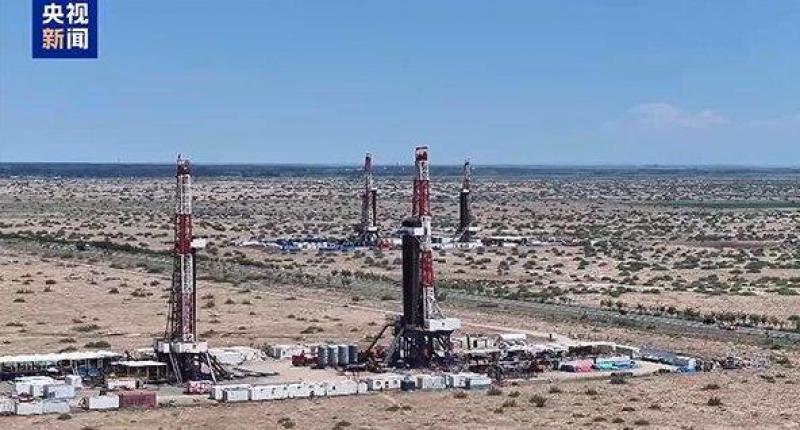 首破5000噸！新疆吉木薩爾頁巖油日產量創(chuàng)新高