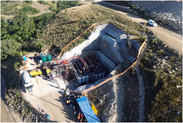 中交南非門塔圖大橋項目橋墩擴大基礎順利澆筑完成