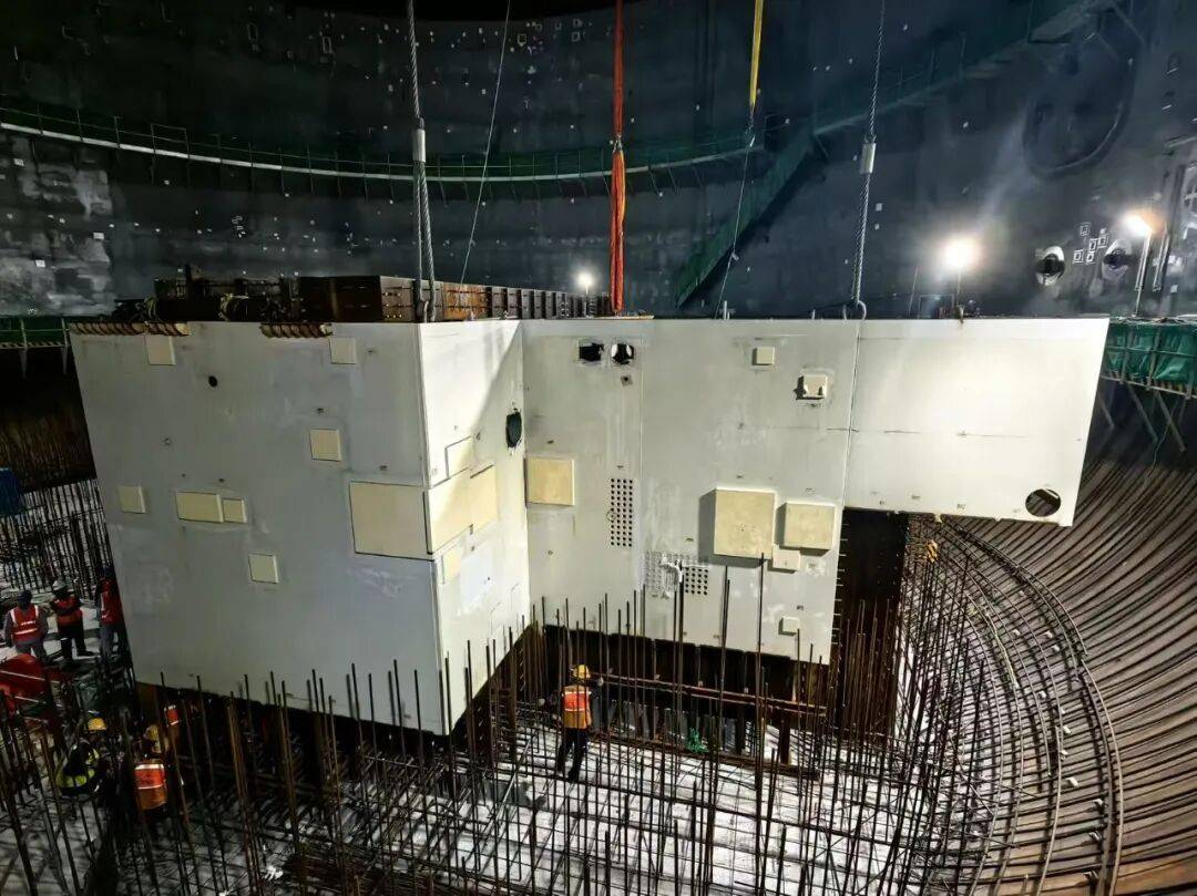 國內(nèi)首創(chuàng)!陸豐核電1號機(jī)組CA05與CB組合模塊整體吊裝成功