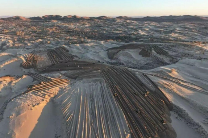 中國內(nèi)蒙古50萬千瓦光伏項目進入全面建設階段